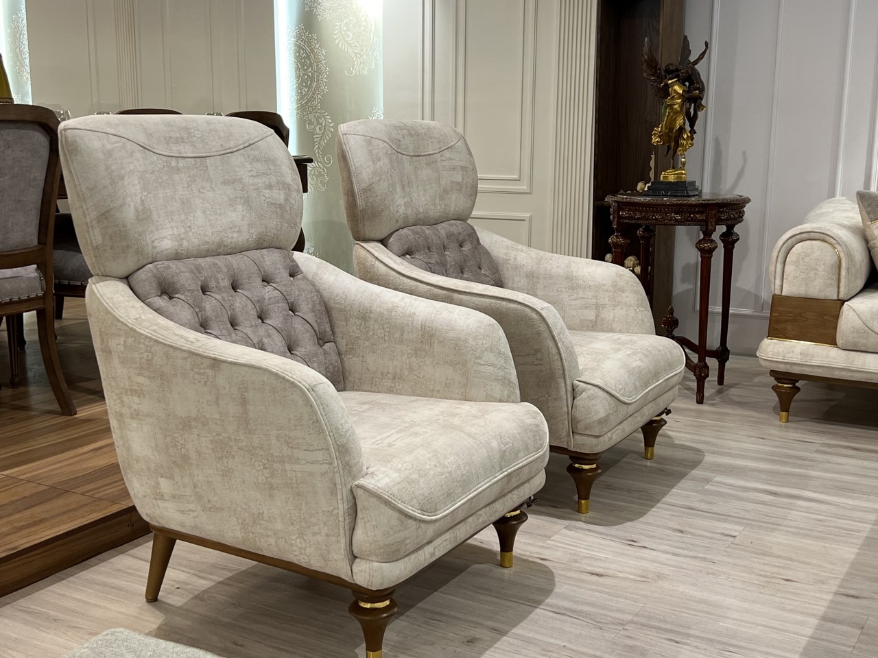 مبل راحتی مدل لاله